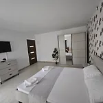 Apartment Lovely Craiova