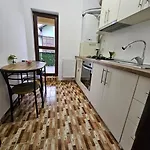 Lovely Apartment Craiova